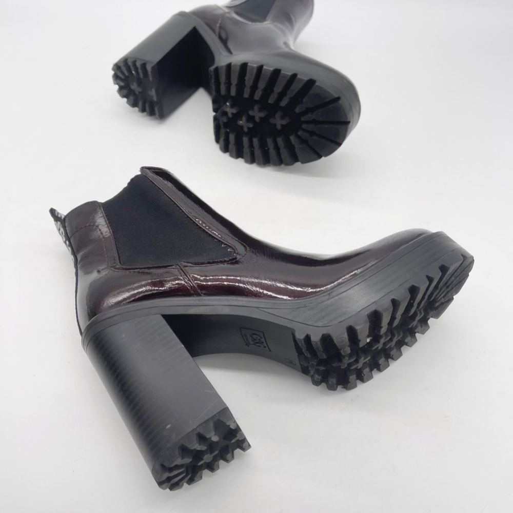 GBG Los Angeles Faux Patent Leather Burgundy Lug Sole Heel Chelsea Boot Size 11 - Picture 12 of 13